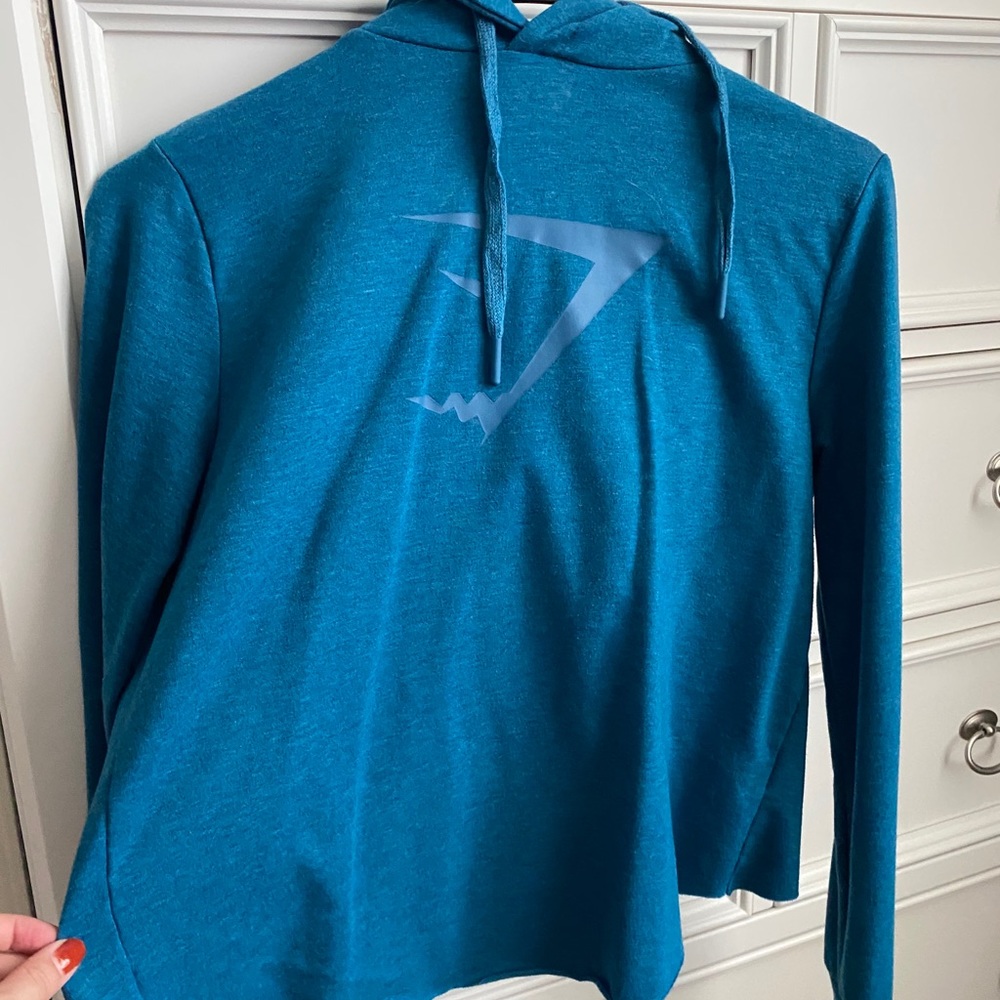 GymShark Long Sleeve Workout Sweatershirt